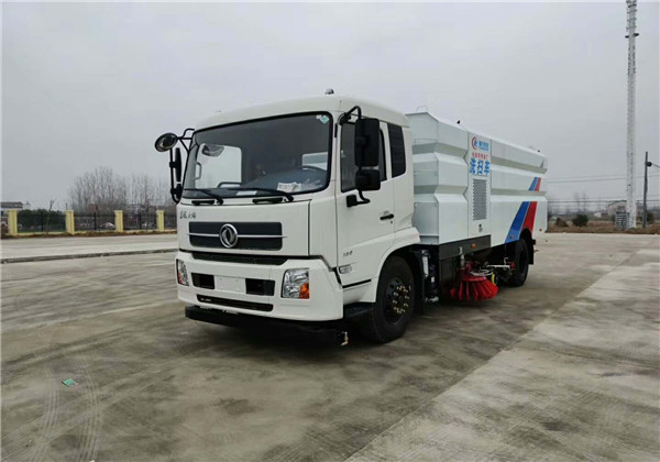 東風(fēng)天錦掃路車/國(guó)五天錦掃路車