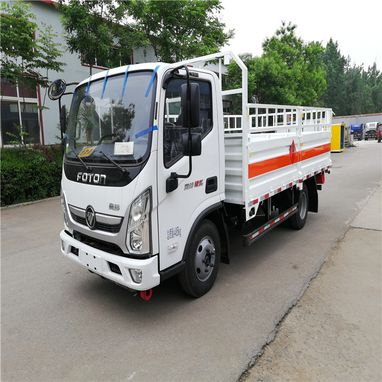 奧鈴新款駕駛室氣瓶運輸車.jpg